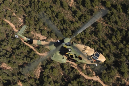 Airbus Helicopters a semnat cu IAR un acord de cooperare exclusiva pentru producerea elicopterului militar H215M in Romania