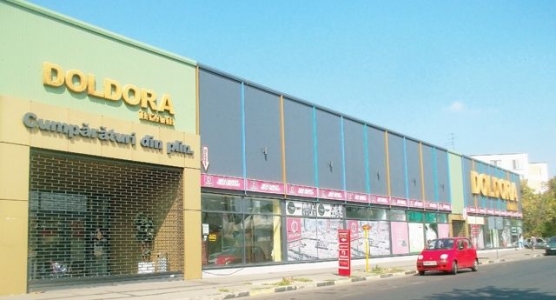 Bazarul din Rahova al lui Gica Popescu a intrat in insolventa si a fost inchis