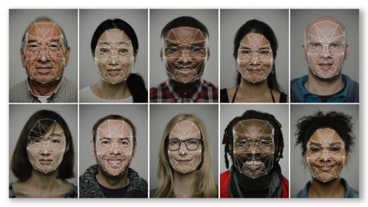Cum functioneaza recunoasterea faciala, care sunt limitarile si de ce gigantii tech anunta ca renunta la ea