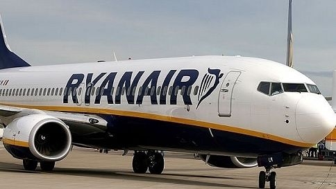 Efectul Brexit: Ryanair reduce cursele spre Londra