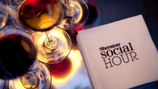 Firma care opereaza hotelul Sheraton si-a bugetat afaceri de peste 50 milioane de lei in 2016