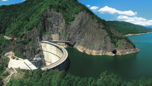 Hidroelectrica a ajuns sa cumpere energie din piata spot, apa din ce in ce mai putina e folosita in special la echilibrarea sistemului
