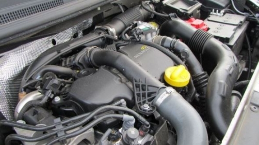 Renault dezminte ca vehiculele sale au un sistem de falsificare a emisiilor poluante
