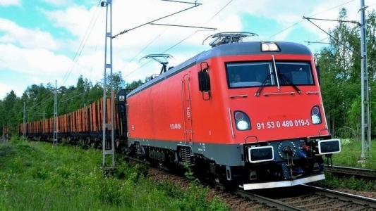 Romanii de la Softronic vand locomotive electrice in Suedia