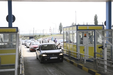 Taxa de la podul Fetesti-Cernavoda este ilegal de mare