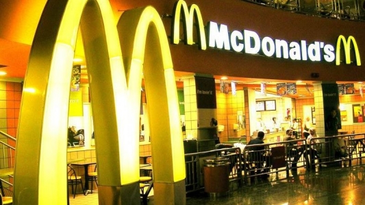 Trei produse noi in meniul McDonald's Romania. Reteta lor secreta