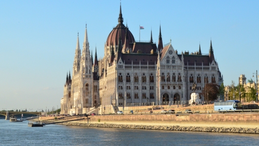 Ungaria isi va majora progresiv cheltuielile de aparare pana la 2% din PIB in 2026